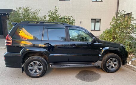 Toyota Land Cruiser Prado 120 рестайлинг, 2007 год, 2 300 000 рублей, 5 фотография