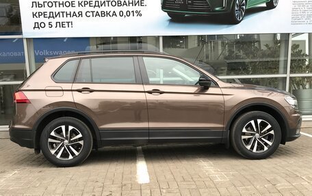 Volkswagen Tiguan II, 2020 год, 2 890 000 рублей, 12 фотография