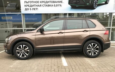 Volkswagen Tiguan II, 2020 год, 2 890 000 рублей, 14 фотография