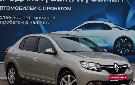 Renault Logan II, 2018 год, 1 000 000 рублей, 1 фотография