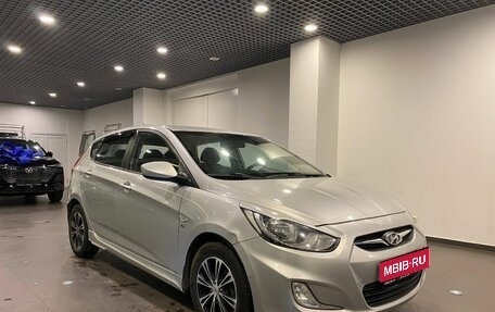 Hyundai Solaris II рестайлинг, 2012 год, 930 000 рублей, 1 фотография