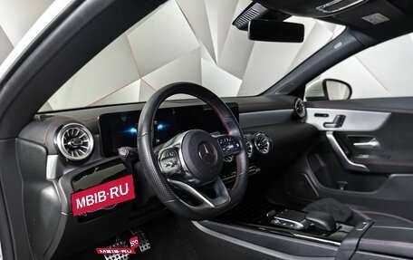 Mercedes-Benz CLA, 2021 год, 3 943 000 рублей, 19 фотография