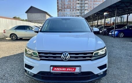 Volkswagen Tiguan II, 2018 год, 2 700 000 рублей, 3 фотография