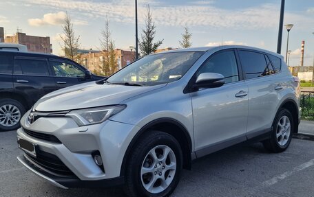 Toyota RAV4, 2015 год, 2 111 111 рублей, 9 фотография