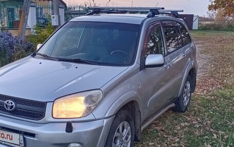 Toyota RAV4, 2004 год, 785 000 рублей, 3 фотография