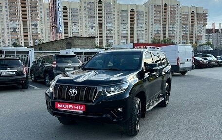 Toyota Land Cruiser Prado 150 рестайлинг 2, 2021 год, 6 700 000 рублей, 2 фотография