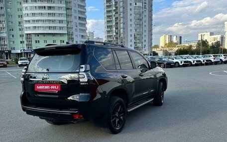 Toyota Land Cruiser Prado 150 рестайлинг 2, 2021 год, 6 700 000 рублей, 7 фотография