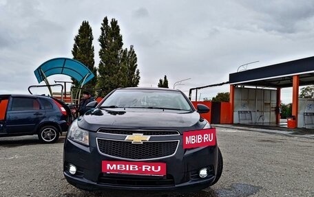 Chevrolet Cruze II, 2011 год, 990 000 рублей, 2 фотография