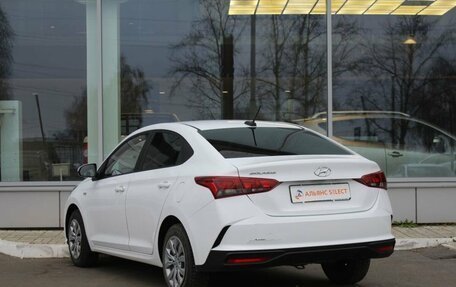 Hyundai Solaris II рестайлинг, 2021 год, 1 780 000 рублей, 5 фотография