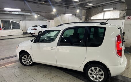 Skoda Roomster, 2014 год, 850 000 рублей, 3 фотография