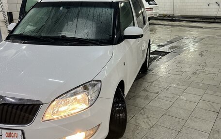 Skoda Roomster, 2014 год, 850 000 рублей, 5 фотография