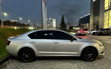 Skoda Octavia, 2018 год, 1 900 000 рублей, 12 фотография