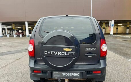 Chevrolet Niva I рестайлинг, 2015 год, 755 000 рублей, 6 фотография