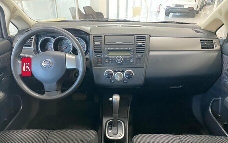 Nissan Tiida, 2010 год, 1 099 000 рублей, 11 фотография