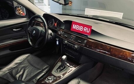 BMW 3 серия, 2011 год, 1 294 000 рублей, 20 фотография