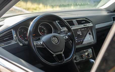 Volkswagen Tiguan II, 2019 год, 2 898 000 рублей, 13 фотография