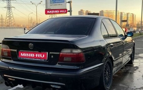 BMW 5 серия, 2000 год, 630 000 рублей, 1 фотография