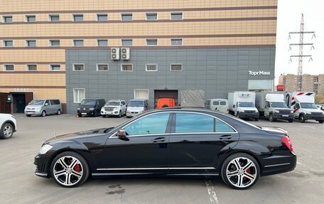 Mercedes-Benz S-Класс, 2006 год, 2 300 000 рублей, 7 фотография