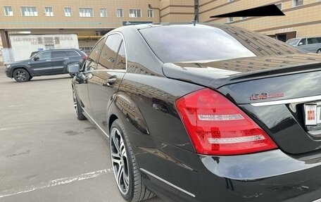 Mercedes-Benz S-Класс, 2006 год, 2 300 000 рублей, 11 фотография