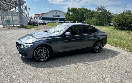 BMW 3 серия, 2016 год, 2 200 000 рублей, 2 фотография