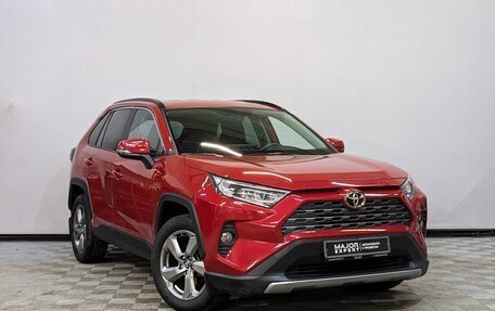 Toyota RAV4, 2021 год, 3 350 000 рублей, 3 фотография