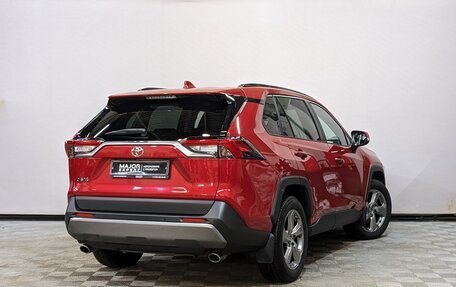 Toyota RAV4, 2021 год, 3 350 000 рублей, 5 фотография