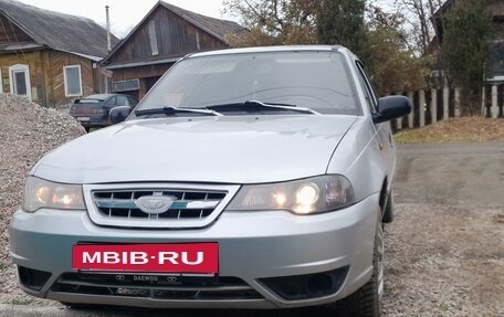 Daewoo Nexia I рестайлинг, 2012 год, 180 000 рублей, 2 фотография