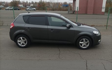 KIA cee'd I рестайлинг, 2011 год, 820 000 рублей, 6 фотография