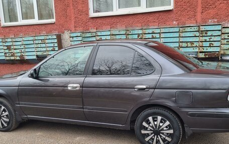 Nissan Sunny B15, 2000 год, 330 000 рублей, 6 фотография