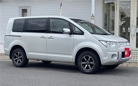 Mitsubishi Delica D:5 I, 2018 год, 1 980 000 рублей, 3 фотография