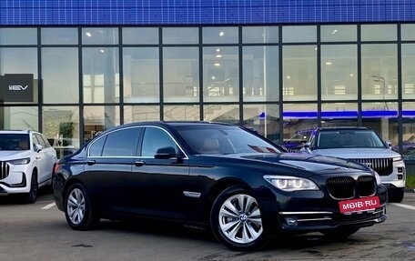 BMW 7 серия, 2015 год, 2 465 000 рублей, 3 фотография