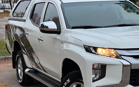 Mitsubishi L200 IV рестайлинг, 2022 год, 3 800 000 рублей, 1 фотография