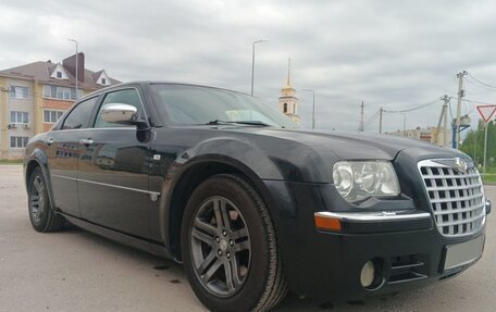 Chrysler 300C II, 2005 год, 1 600 000 рублей, 2 фотография