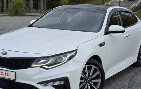 KIA Optima IV, 2018 год, 2 000 000 рублей, 7 фотография