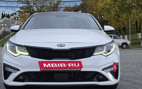 KIA Optima IV, 2018 год, 2 000 000 рублей, 9 фотография