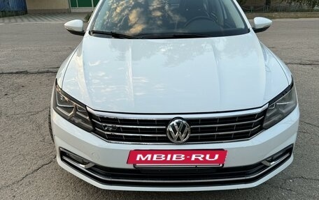 Volkswagen Passat B8 рестайлинг, 2018 год, 2 100 000 рублей, 13 фотография