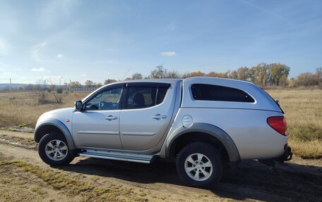 Mitsubishi L200 IV рестайлинг, 2007 год, 1 300 000 рублей, 1 фотография