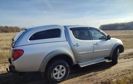 Mitsubishi L200 IV рестайлинг, 2007 год, 1 300 000 рублей, 4 фотография