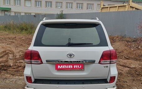 Toyota Land Cruiser 200, 2010 год, 3 749 000 рублей, 4 фотография