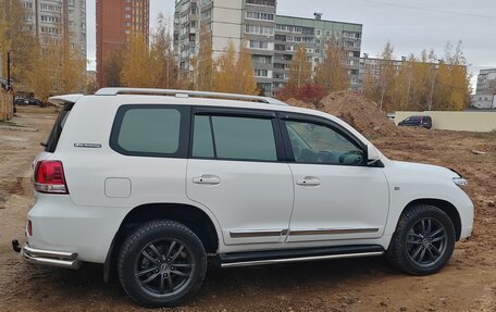 Toyota Land Cruiser 200, 2010 год, 3 749 000 рублей, 17 фотография