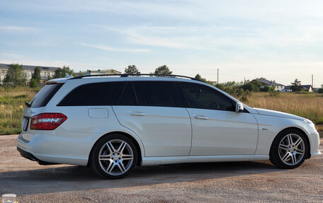 Mercedes-Benz E-Класс, 2012 год, 2 200 000 рублей, 32 фотография