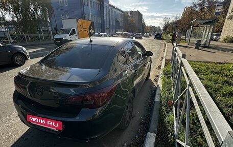 Opel Astra J, 2013 год, 750 000 рублей, 3 фотография