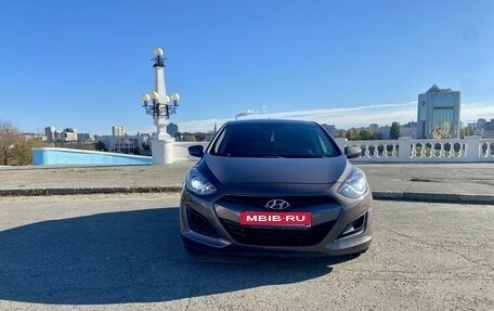 Hyundai i30 II рестайлинг, 2012 год, 1 120 000 рублей, 2 фотография