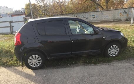 Renault Sandero I, 2010 год, 385 000 рублей, 4 фотография