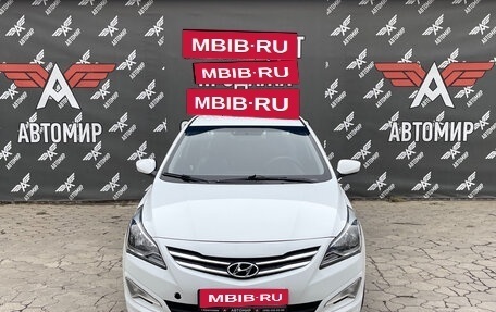 Hyundai Solaris II рестайлинг, 2015 год, 850 000 рублей, 2 фотография