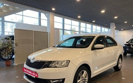 Skoda Rapid I, 2019 год, 1 400 000 рублей, 7 фотография