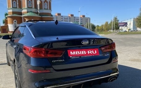 KIA Optima IV, 2018 год, 2 450 000 рублей, 3 фотография