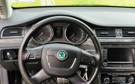 Skoda Superb III рестайлинг, 2012 год, 1 090 000 рублей, 8 фотография