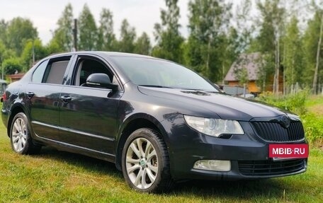 Skoda Superb III рестайлинг, 2012 год, 1 090 000 рублей, 3 фотография