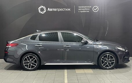 KIA Optima IV, 2019 год, 2 300 000 рублей, 8 фотография